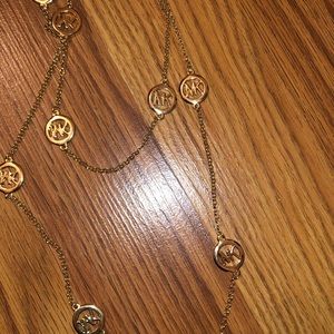 Gold, Michael Kors disc necklace🛍